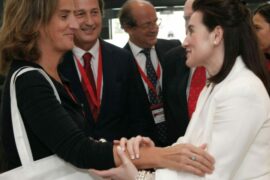 Nuria Encinar Arroyo - Dra. Derecho 10